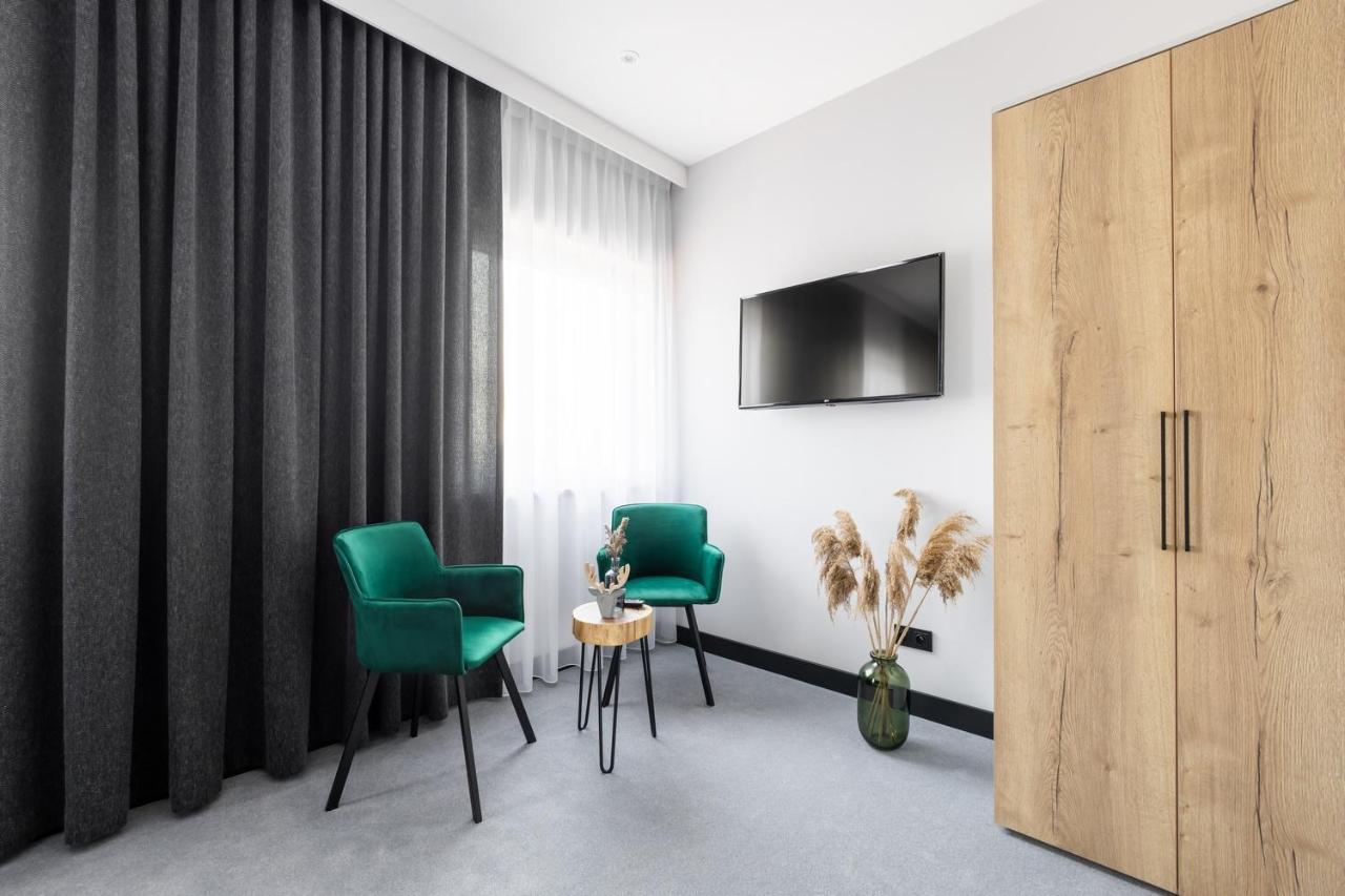 Hotel Natura Slonsk Ngoại thất bức ảnh